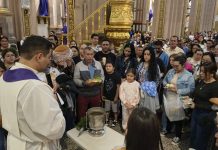 Visita a los Siete Templos: llamado a la reflexión desde la Catedral en pleno corazón de la Semana Santa