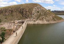 Lluvias no mejoran niveles de presas; escurrimientos provocan inundaciones en SLP.