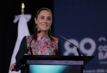 Evade Sheinbaum tema de la sucesión en SLP; “son temas de partidos, no míos”