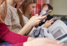 SEGE busca regular uso de celulares en escuelas, no prohibirlos