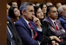 César Yáñez representa a Gobernación en el 5º Informe de Alfredo Ramírez Bedolla