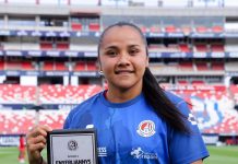 Atlético de San Luis reconoce la histórica marca goleadora de Enyerliannys Higuera