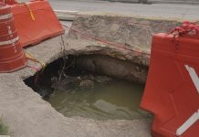 Sin fecha para reparar socavones en SLP; hay más de 80 pendientes