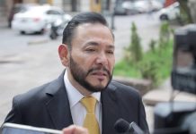 Piden esclarecer portación de armas no permitidas en San Vicente: Héctor Serrano