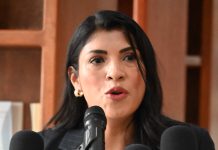 Verónica Rodríguez sale en defensa de Galindo y acusa al Congreso de convertirlo en “ring” político